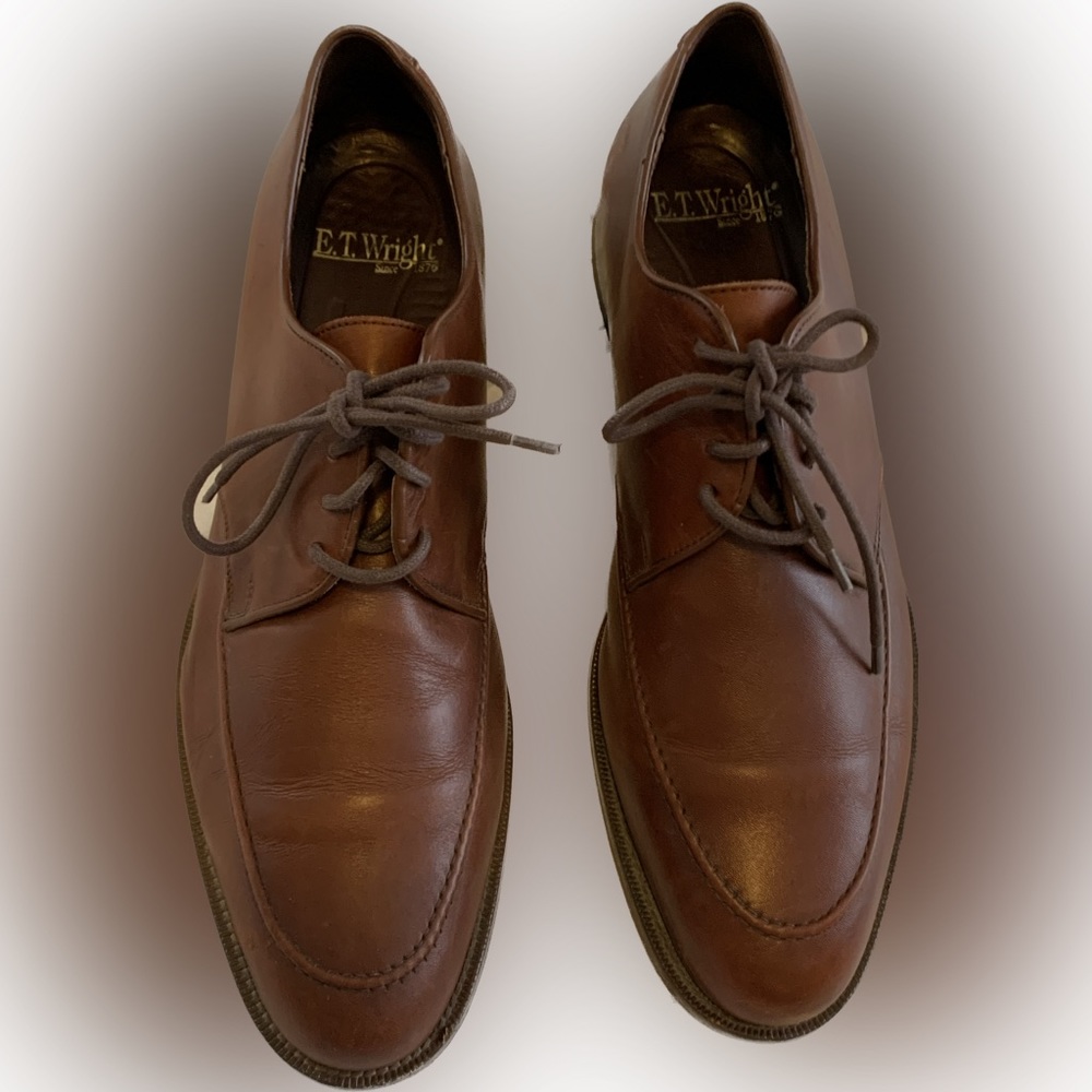 E.T. Wright Mens Italian Brown Leather Shoe size 11 B